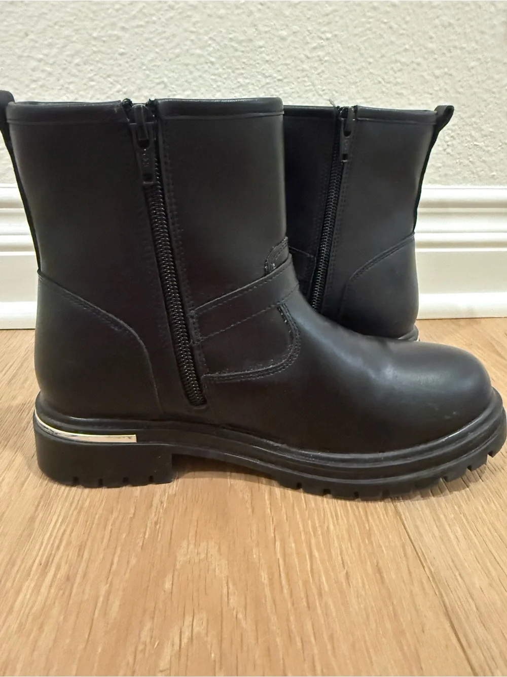 Steve Madden Girls Booties with Charms
